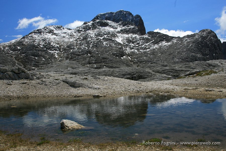 39 Il Cimon riflesso nel lago.JPG